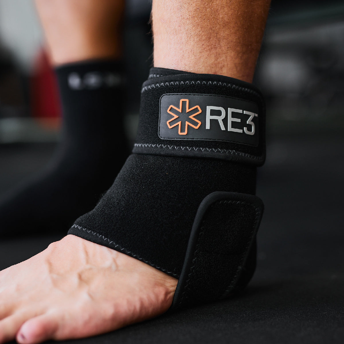 RE3 ICE COMPRESSION PACK FOR ANKLE INJURIES